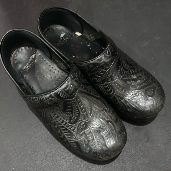Dansko Shoes - Dansko Clogs (size 38)